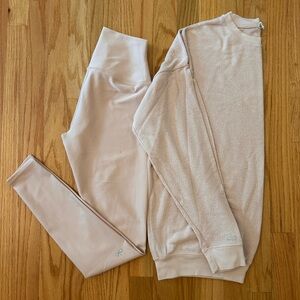 Alo Yoga peach/nude Airlift Leggings (s) & long Sleeve Top(m)